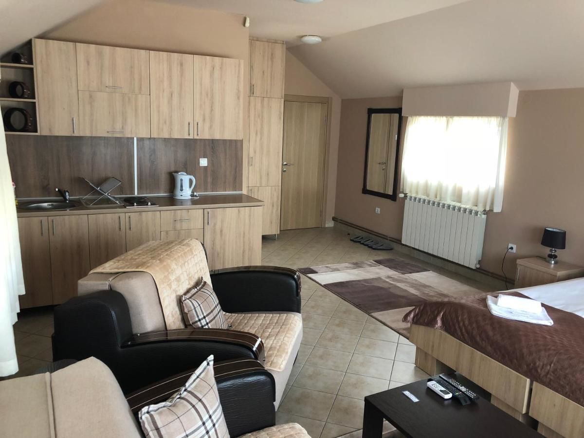 Апартаменты Apartmani Zecevic Niksic Никшич-19